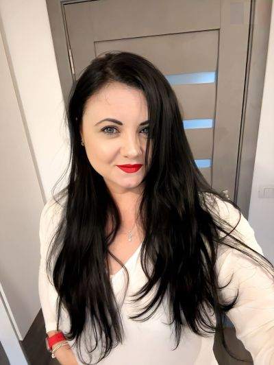club de rencontre - proche de moi - Yoga et discrétion : je cherche un homme qui comprend mes envies de femme mature