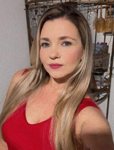 club de rencontre - Maripasoula - Je cherche l&rsquo;homme qui comprend que discrétion et désir peuvent cohabiter.